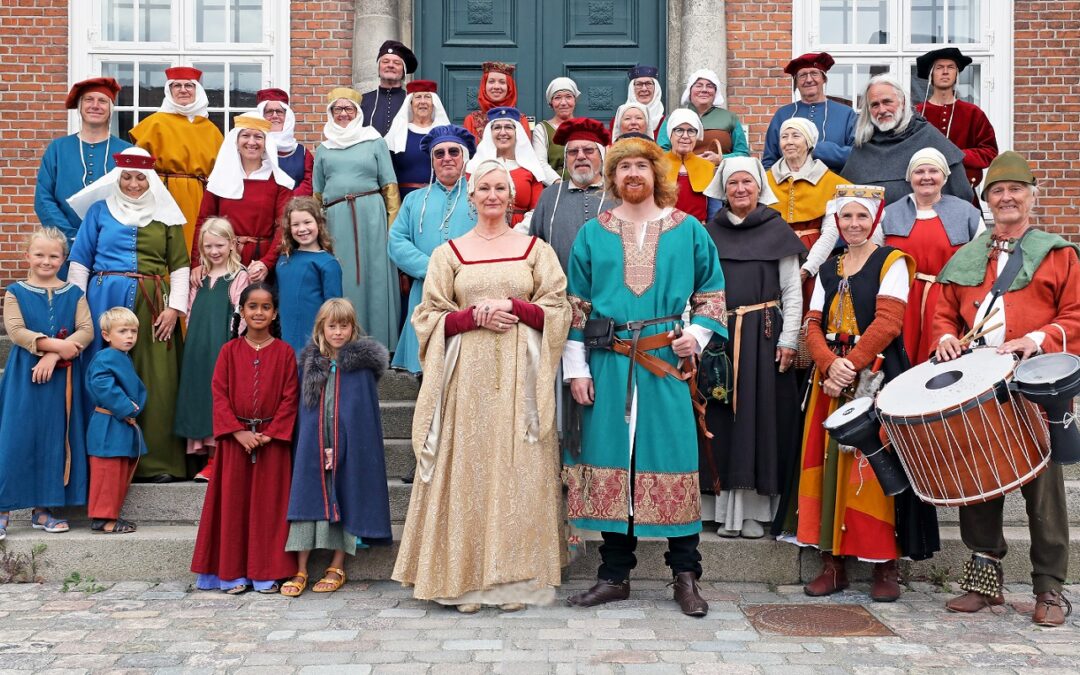 Frivillige søges