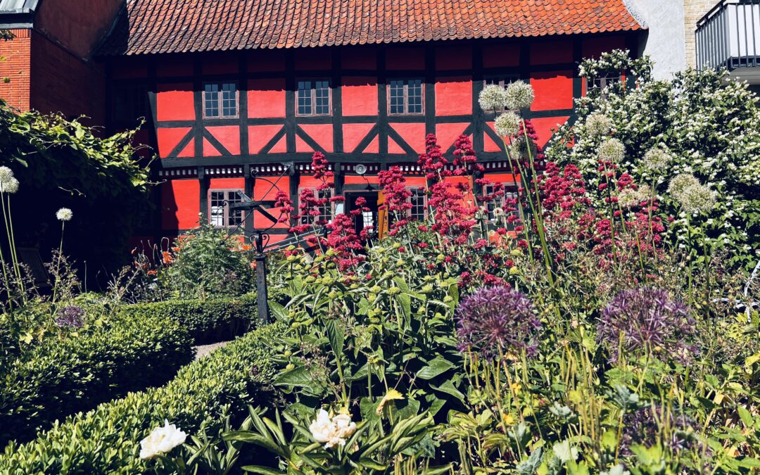 Vi efterlyser frivillige til museums- og turismeinformation på Farvergården