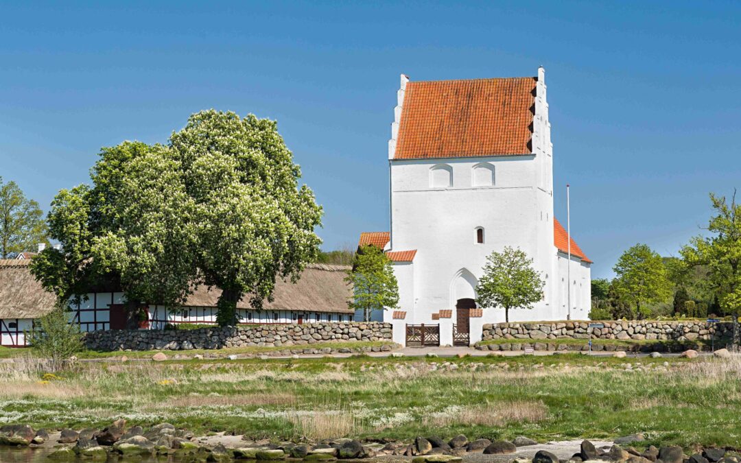 Vikingeskib i kirken