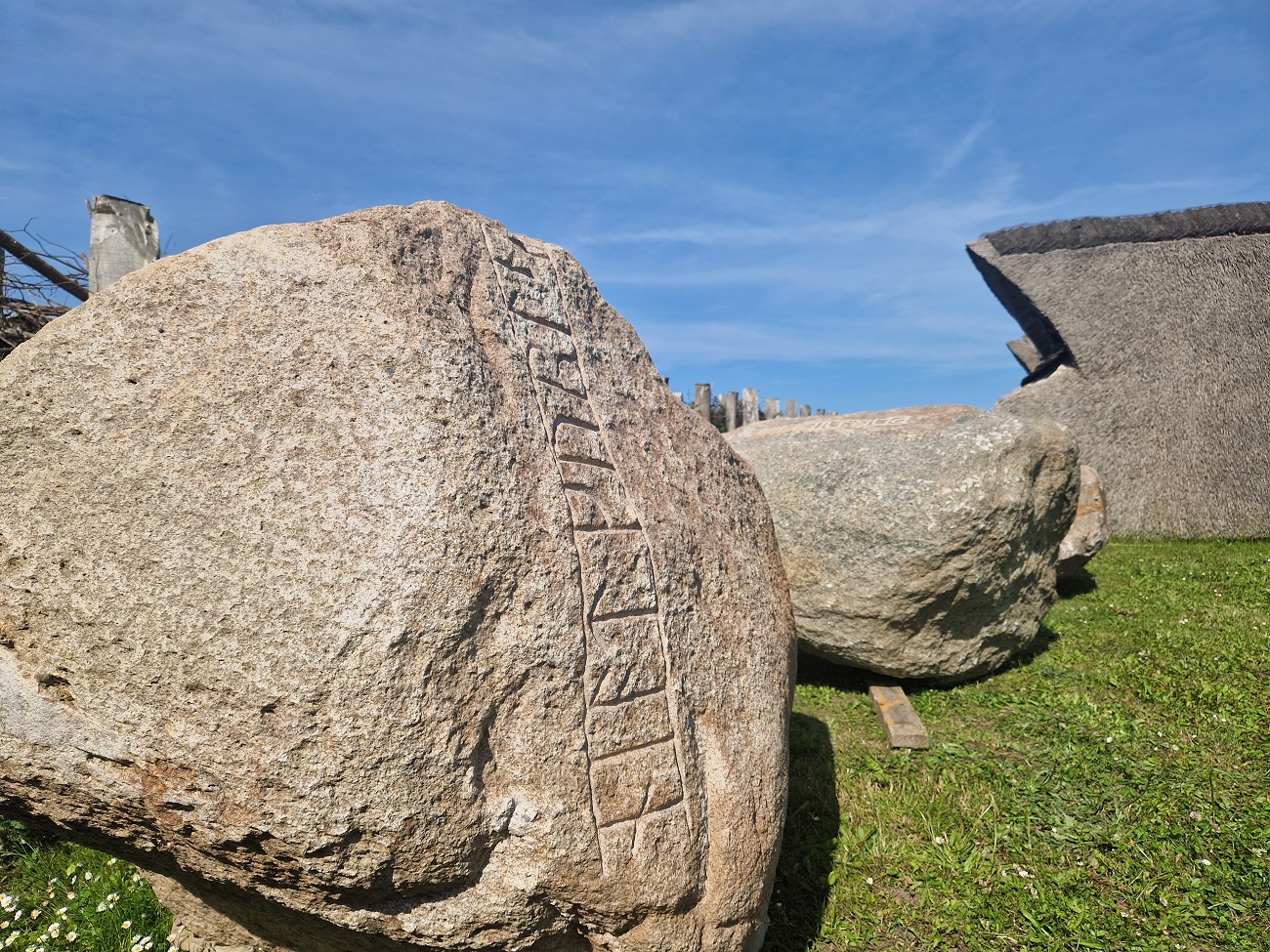 Nye runesten på Vikingemuseet Ladby